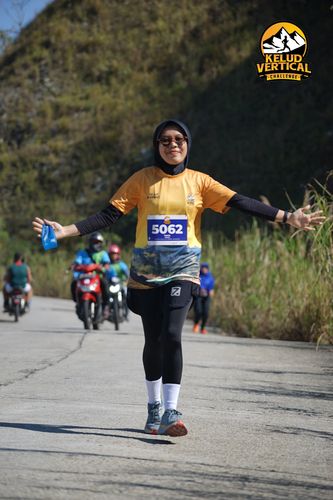 Race photo from Kelud Vertical Challenge 2024