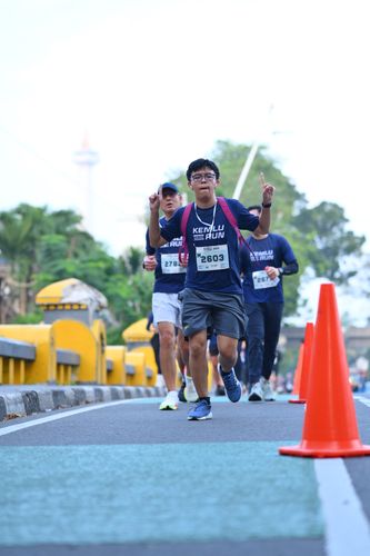 Race photo from KEMLU RUN 2025