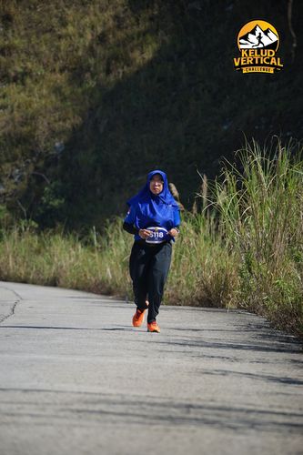 Race photo from Kelud Vertical Challenge 2024