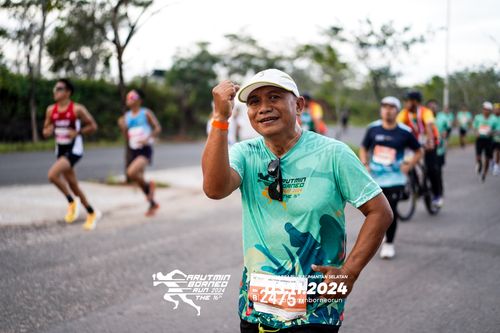 Race photo from Arutmin Borneo Run 2024