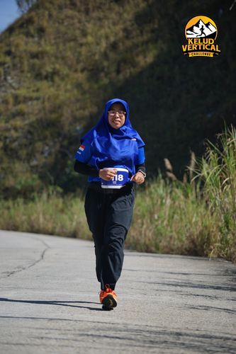 Race photo from Kelud Vertical Challenge 2024