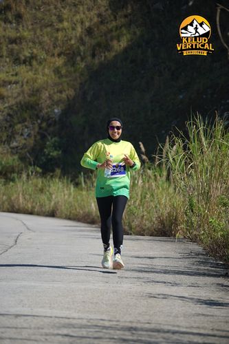 Race photo from Kelud Vertical Challenge 2024