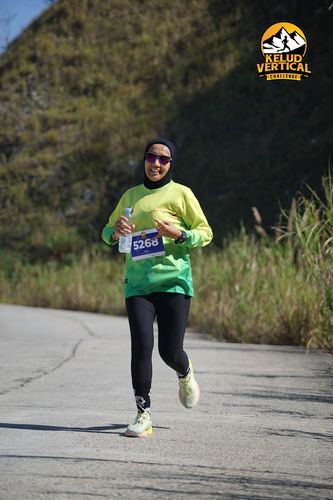 Race photo from Kelud Vertical Challenge 2024