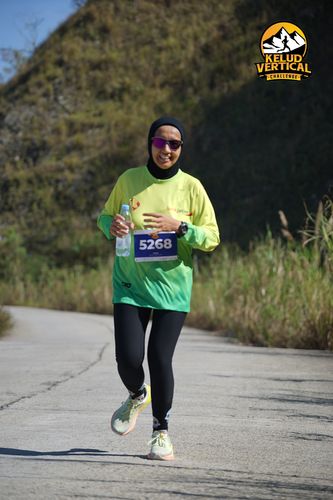 Race photo from Kelud Vertical Challenge 2024