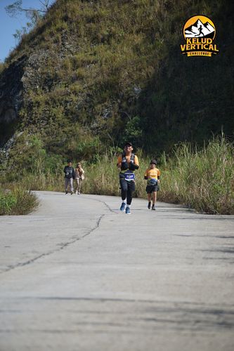 Race photo from Kelud Vertical Challenge 2024