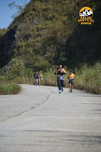 Race photo from Kelud Vertical Challenge 2024