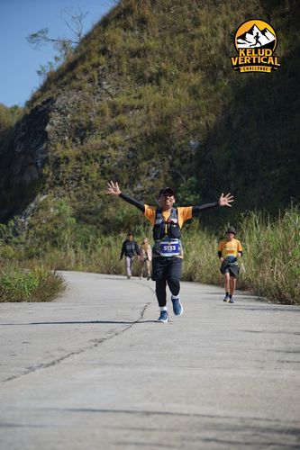 Race photo from Kelud Vertical Challenge 2024