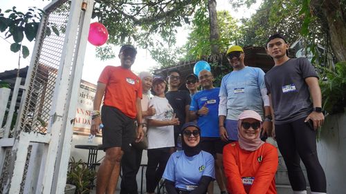 Race photo from Happy One Decade Unpad Runner