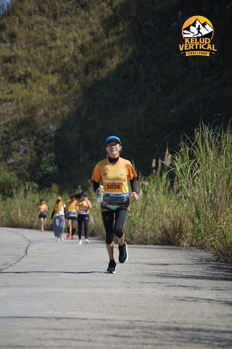 Race photo from Kelud Vertical Challenge 2024