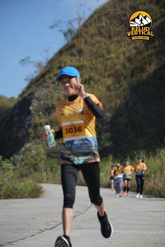 Race photo from Kelud Vertical Challenge 2024