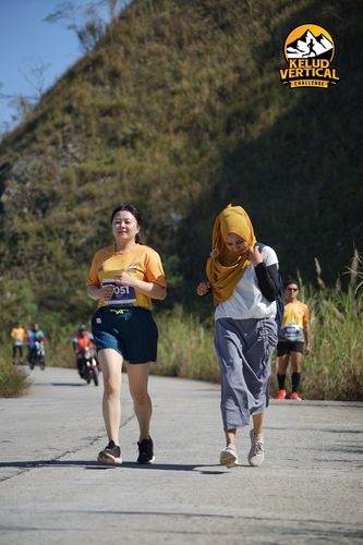 Race photo from Kelud Vertical Challenge 2024