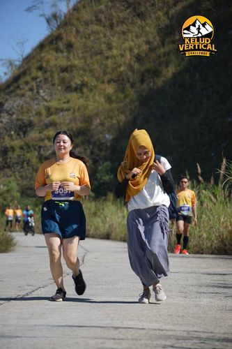 Race photo from Kelud Vertical Challenge 2024