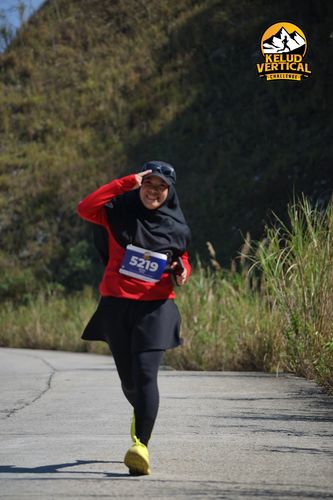 Race photo from Kelud Vertical Challenge 2024