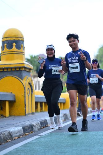 Race photo from KEMLU RUN 2025