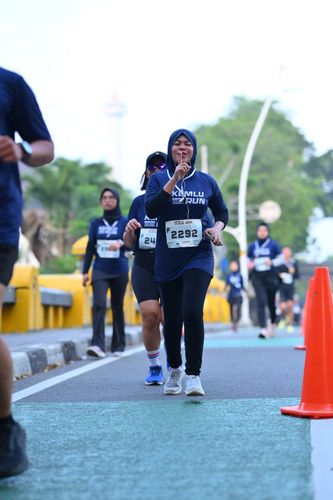 Race photo from KEMLU RUN 2025