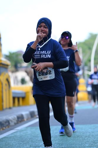 Race photo from KEMLU RUN 2025