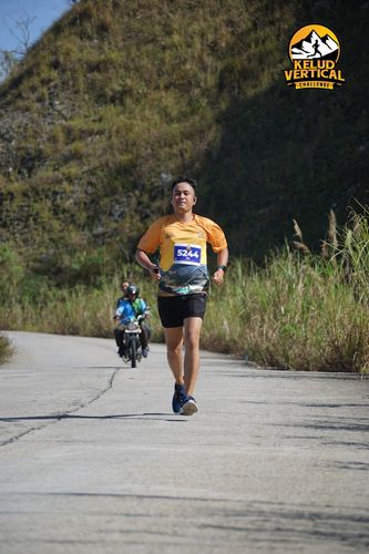 Race photo from Kelud Vertical Challenge 2024