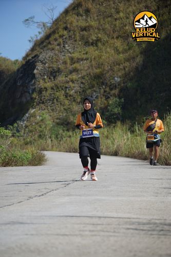 Race photo from Kelud Vertical Challenge 2024