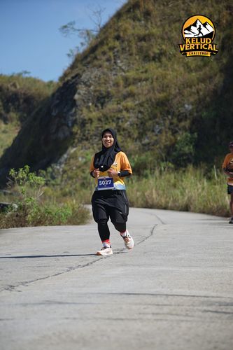 Race photo from Kelud Vertical Challenge 2024