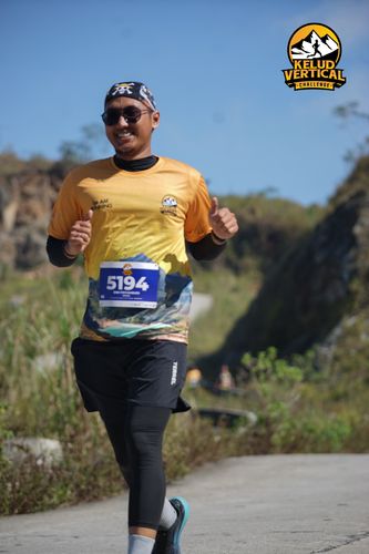 Race photo from Kelud Vertical Challenge 2024