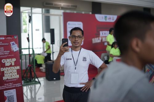Race photo from Kediri Half Marathon 2024