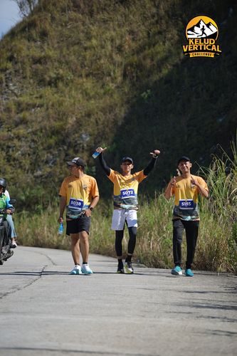 Race photo from Kelud Vertical Challenge 2024