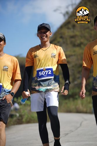 Race photo from Kelud Vertical Challenge 2024