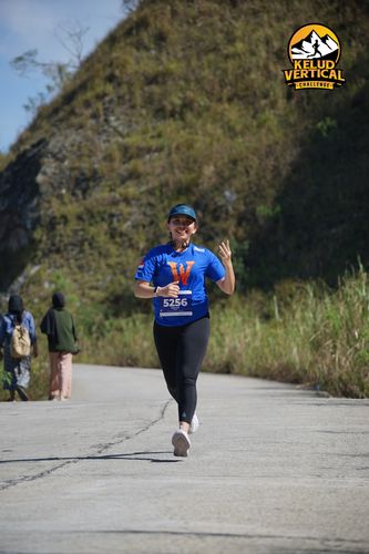 Race photo from Kelud Vertical Challenge 2024