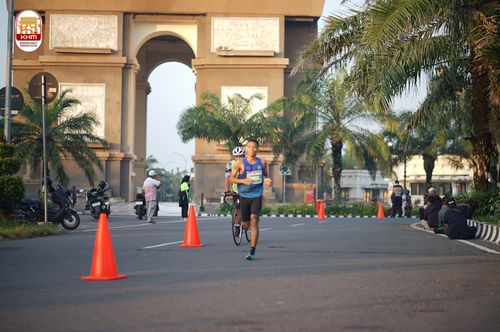 Race photo from Kediri Half Marathon 2024