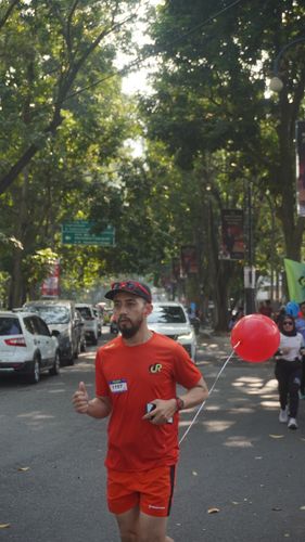Race photo from Happy One Decade Unpad Runner