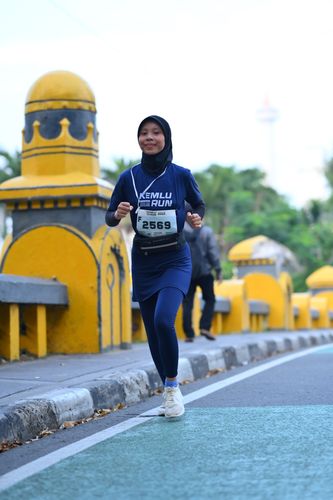 Race photo from KEMLU RUN 2025