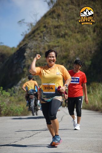Race photo from Kelud Vertical Challenge 2024