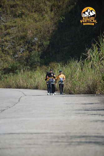 Race photo from Kelud Vertical Challenge 2024