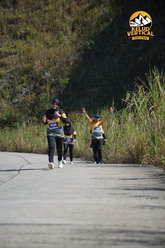 Race photo from Kelud Vertical Challenge 2024