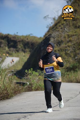Race photo from Kelud Vertical Challenge 2024