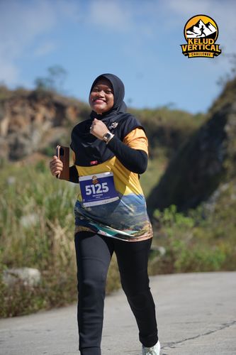 Race photo from Kelud Vertical Challenge 2024