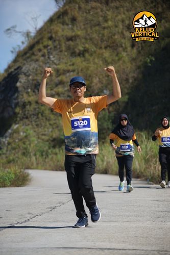 Race photo from Kelud Vertical Challenge 2024