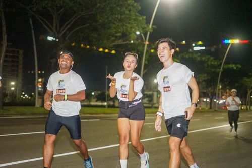 Race photo from PIK NITE RUN VIBES
