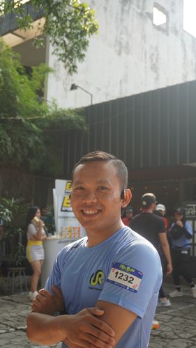 Race photo from Happy One Decade Unpad Runner