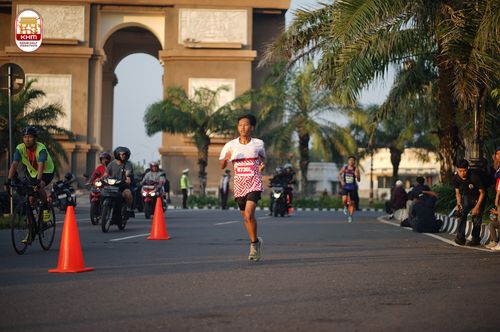Race photo from Kediri Half Marathon 2024