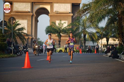 Race photo from Kediri Half Marathon 2024