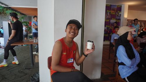 Race photo from Happy One Decade Unpad Runner