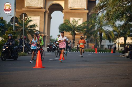 Race photo from Kediri Half Marathon 2024