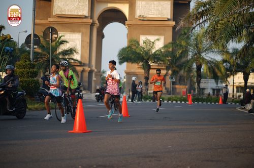 Race photo from Kediri Half Marathon 2024