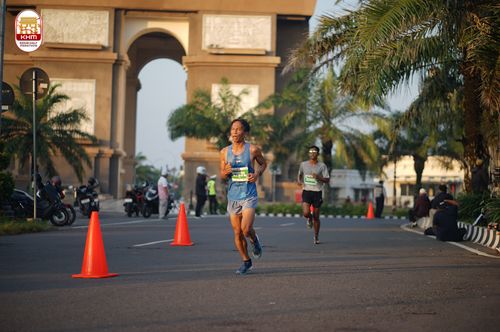 Race photo from Kediri Half Marathon 2024