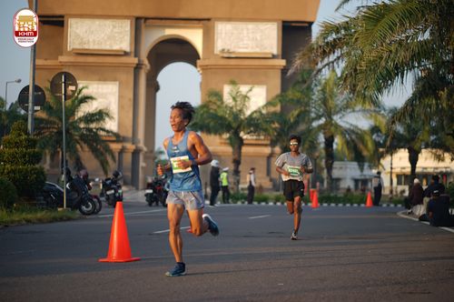 Race photo from Kediri Half Marathon 2024