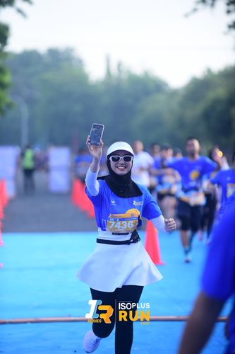 Race photo from Isoplus Run 2024 Surabaya