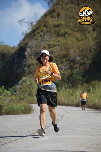 Race photo from Kelud Vertical Challenge 2024