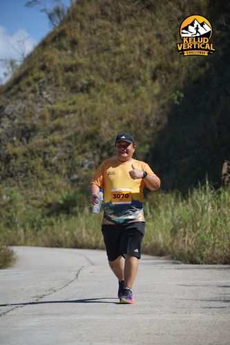 Race photo from Kelud Vertical Challenge 2024