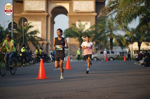Race photo from Kediri Half Marathon 2024